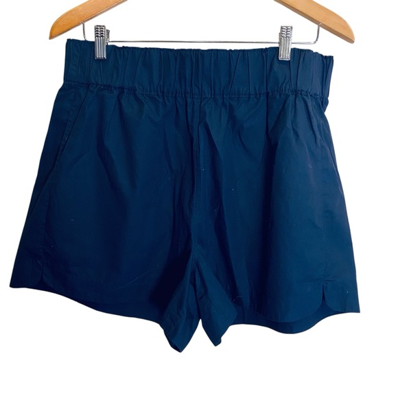 NWT Quince Navy Blue 100% Cotton Poplin Shorts sz L - Picture 2 of 6